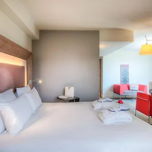 Novotel Centre Prado Vélodrome Hotel